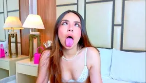 Hot teen lauryn may solo toying