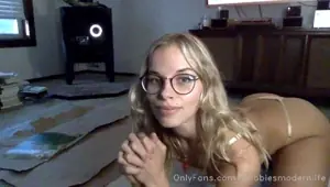 Blonde Teen Solo Masturbating On Webcam