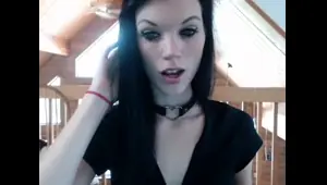Amateur Webcam Teen Masturbates And Teases