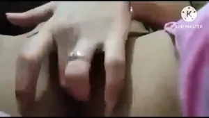 Cute girl show her body