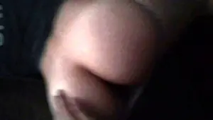 Elle jouit quand il la baise en levrette
