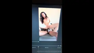 Small tit brunette banged on the floor