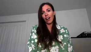 Cute brunette amateur babe sosha masturbating
