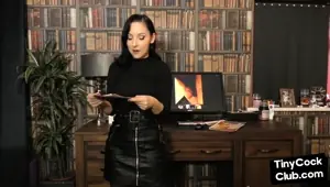 SPH dirty talk by solo babe in leather