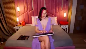 Big boobs milf masturbates with her dildo