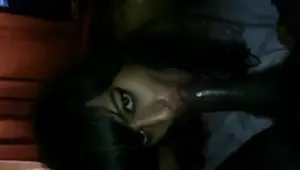 Amateur dick sucker with mesmerizing eyes