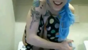 Blue haired amateur masturbating just for you