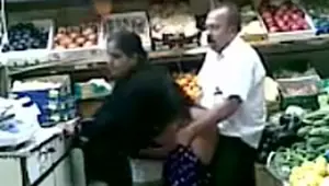 Ol' dirty bastard likes the married immigrants that shop daily in his convenience store