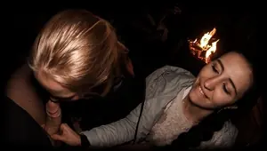 FFM Threesome Sucking on the Backyard Outdoor Double Blowjob Oral Creampie