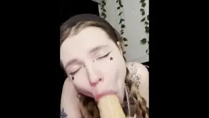 Sucking orgasm for Uncle