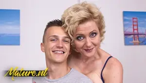 Horny Mature Housewife Fucks Sucks Her Sons Bestfriend
