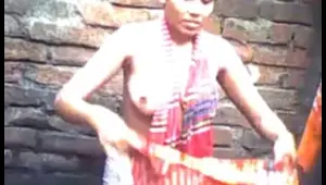 indian village girl bathing video
