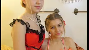 tokyodoll klara l and maya p christmas