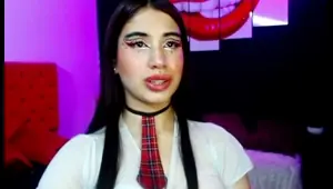 teen bimbo drools on bbc dildo