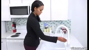 sexy ebony real estate agent fucks a client