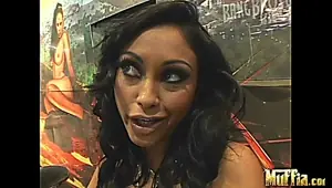 priya rai kingdong hard to handle