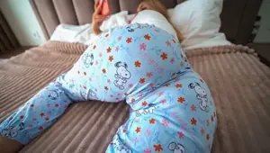 Stepdaughter seduces stepdad by watching porn with door open step daughter begs for creampie