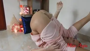 HD HOT AMATEUR GIRL SQUIRTING ON HER ON FACE IN PINK HOODIE MissAnja