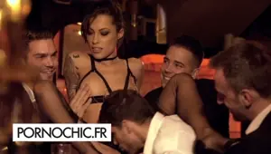 One gorgeous brunette for 4 friends