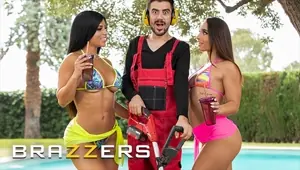 BRAZZERS Sara Retali Sara Diamante Oil Up Their Hot Bodies By The Pool Making Jordi Really Hard