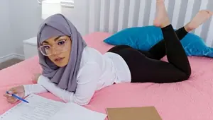 Hijab Hookup Hot Muslim Teen With Hijab Twerks Her Huge Round Booty For Lucky Stud POV Style