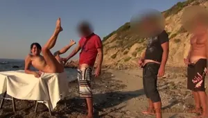 Abspritz Party am Hotelstrand. Freie Loch Wahl! Jeder darf ran! AO