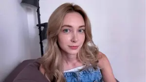 Asked for an overnight stay but it all ended with a creampie Loly Nebel