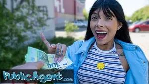 Public Agent Athenea Rose is from Colombia and gets fucked in a public location