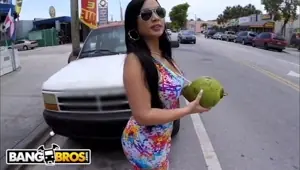 BANGBROS Thicc Chonga Destiny Taking Dick From Tony Rubino