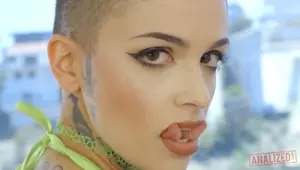 TATTOOED ANAL SLUT LEIGH RAVEN TAKES COCK UP HER ASS AND CUM ON HER FACE