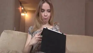 MAKE HIM CUCKOLD Sexy ass blonde spy cam fucked