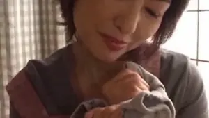 The mom excited to underwear