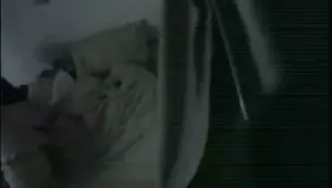 Asian Girl masturbates in bed