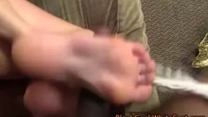 Interracial feet hoe gets a cumshot