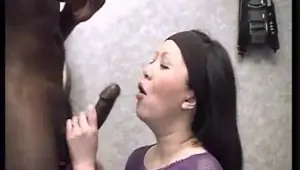 A old woman makes sex with a black