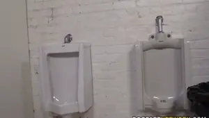 DOGFARTNETWORK Candi Coxx Fucks A Black Stranger At A Glory Hole