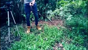 SixPack Piss Monday 10th Angle 3