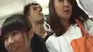 Good friend mother and girl take a bus 5