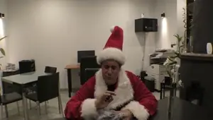 Busty porn slut cum sprayed in live sex show