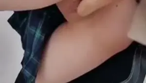 Taiwanese 7 11 assistant playing hot dog