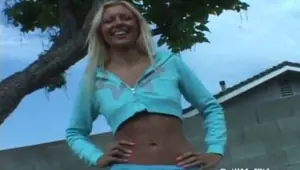 DRILL MY WIFE Slutty wife pleasing a horny stranger