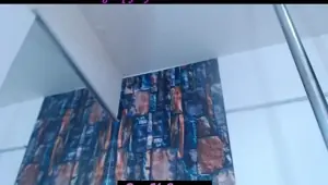 BUSTY MILF SQUIRT MILK camwhore