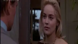 NITROVIDEO Celeb Sharon Stone flashing her pussy