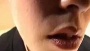 Lusty Japanese geisha vibing her hungry cunt