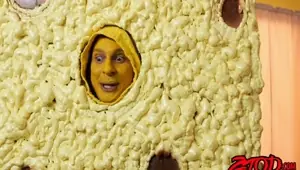 ZERO TOLERANCE Spongeknob Squarenuts Parody Chloe Addison