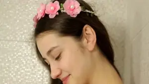 Anna Vlasova Alissa Runs In The Family Taylor Bow