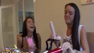 Step lez threeway strapon