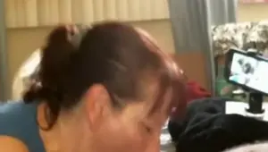 EUROPEAN WHITE MATURE HOMEMADE BLOWJOB