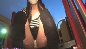 Asian teeny shows ass