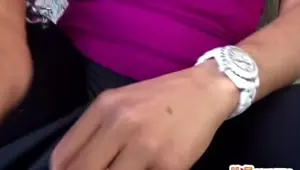 Latina milf brune Julianna Vega